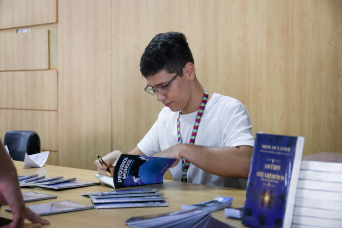 LAÇAMENTO-LIVRO-CAPA