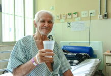 O perigo da desidratação em idosos