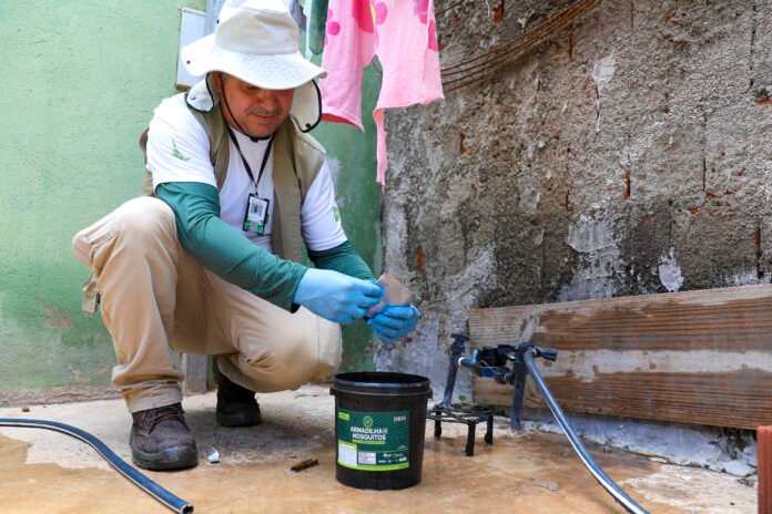 Controladoria avalia uso de armadilhas para combate preventivo à dengue no DF (1)