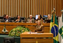 Governadora participa da posse de defensor público-geral do DF
