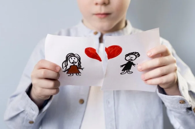 1_broken-draw-with-family-67303338