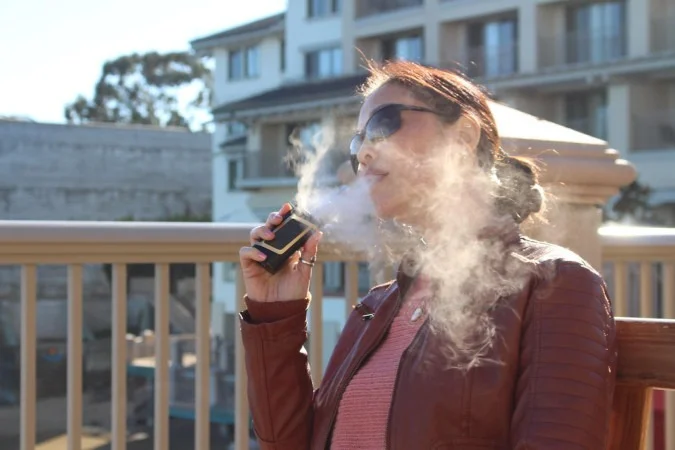 1_vape-67422944