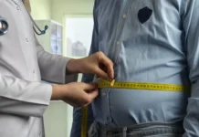 Gordura e falta de vitamina D juntas dobram risco de morte após os 50 anos