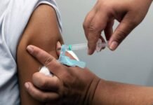 Vacinas contra sarampo, covid-19 e outras doenças estão disponíveis neste sábado (15)