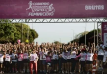 Corrida contra o feminicídio reúne mulheres no Eixão