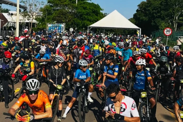 acidente-cai-bicicleta-jpg